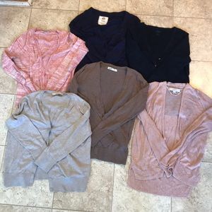 Set of 6 Cardigans - Sizes S and XS.